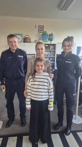 56091054112797993506146771869969324604705327n